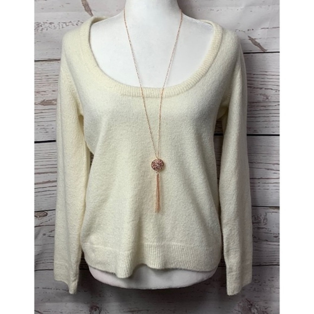 NWOT Moda International Cream Scoop Neck Sweater